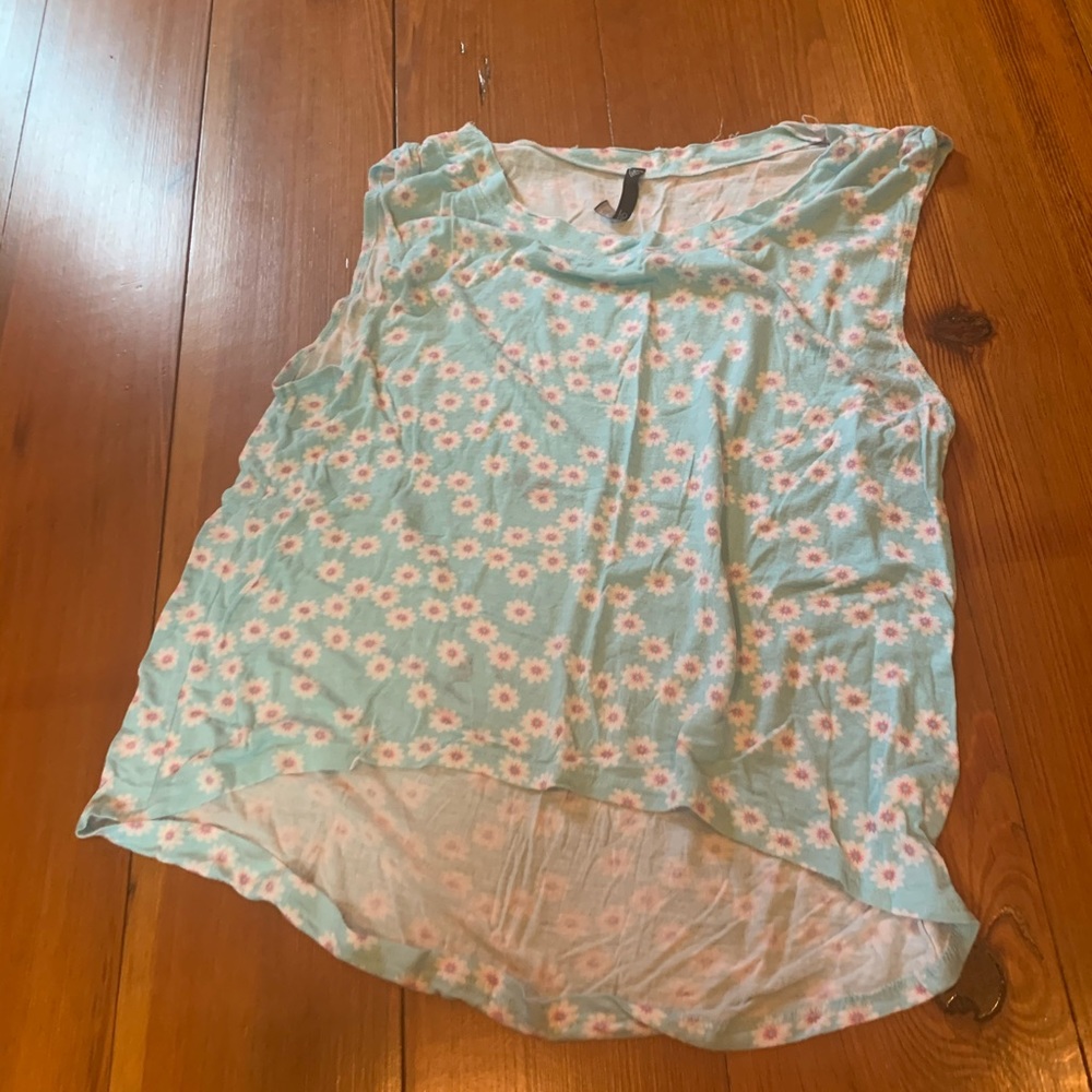 Baby blue flower top
